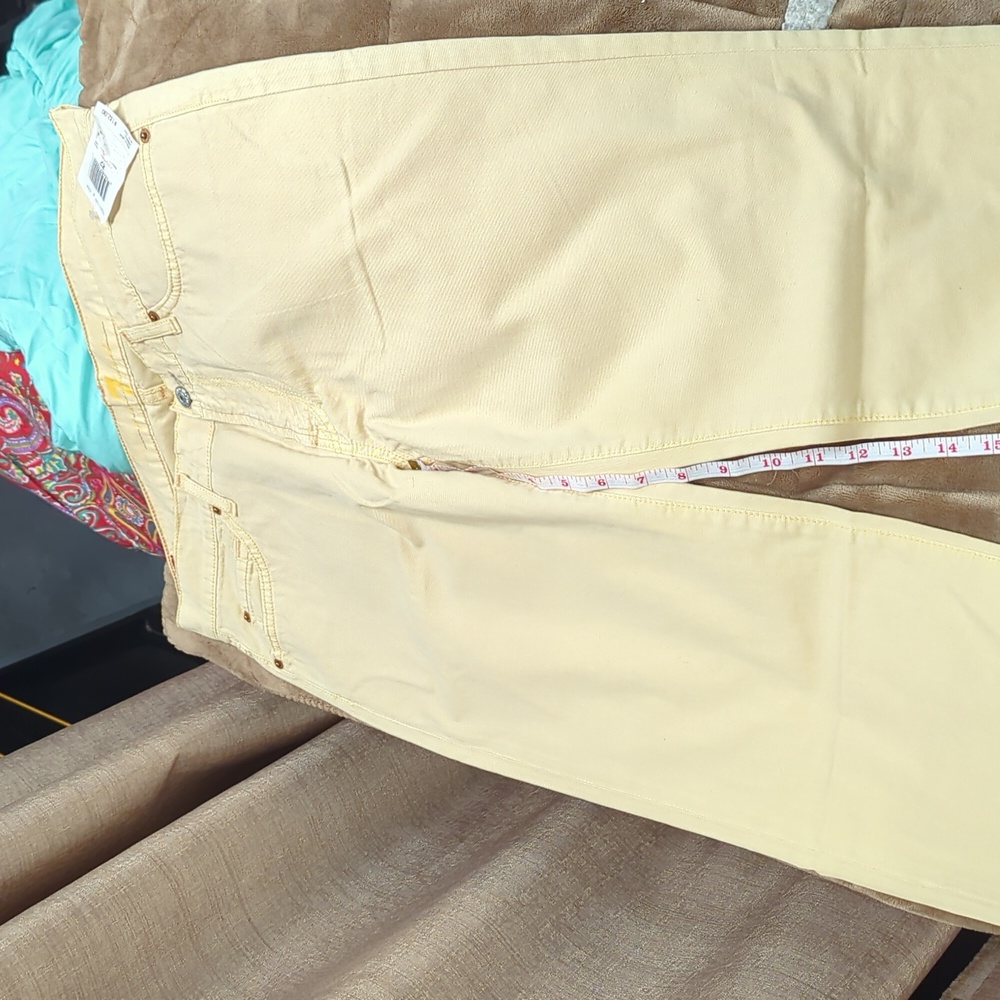 7 for all mankind khaki jeans size 32x32